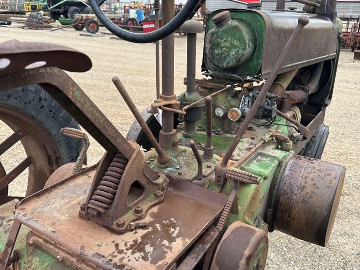 john-deere-a-image-9