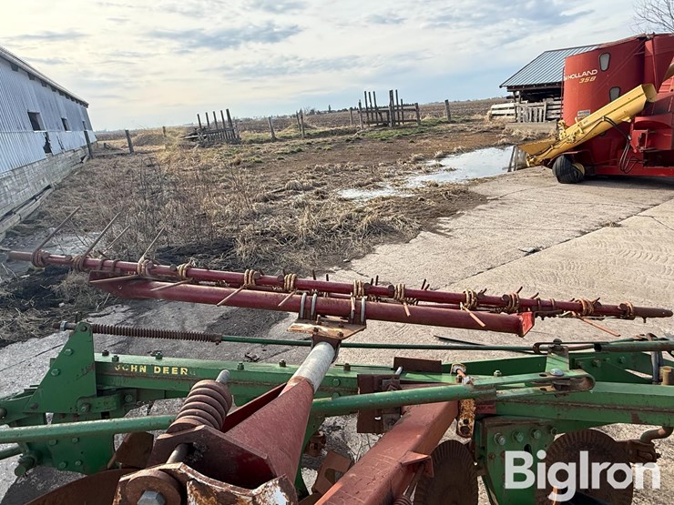 john-deere-f145h-image-12