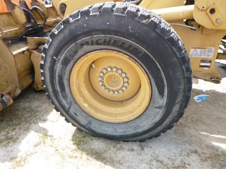 2004-caterpillar-924gz-image-38