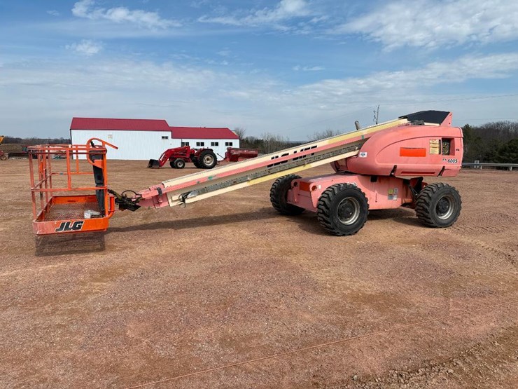 jlg-600s-image-1