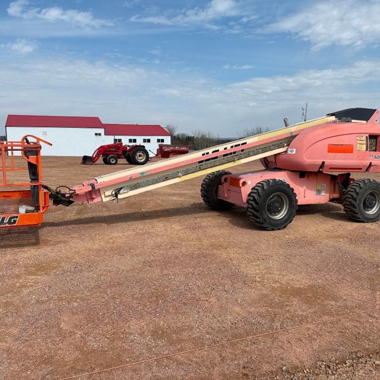 JLG 600S