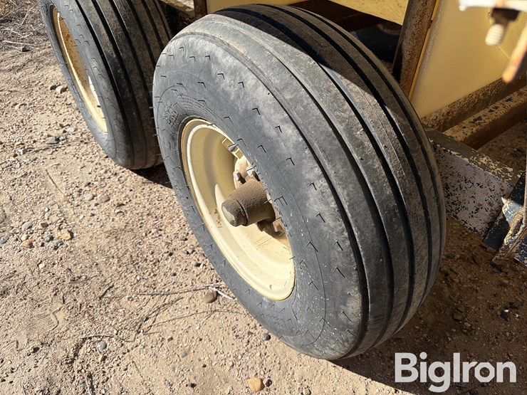 1050-gallon-t/a-nurse-tank-trailer-image-19