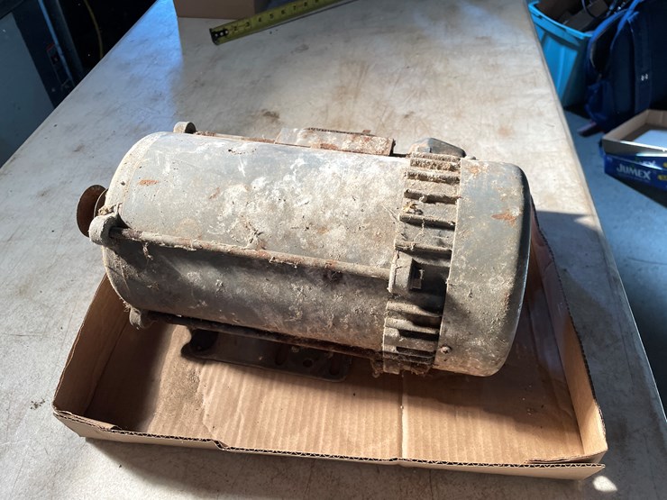 #2542-•-dayton-electric-motor-image-3