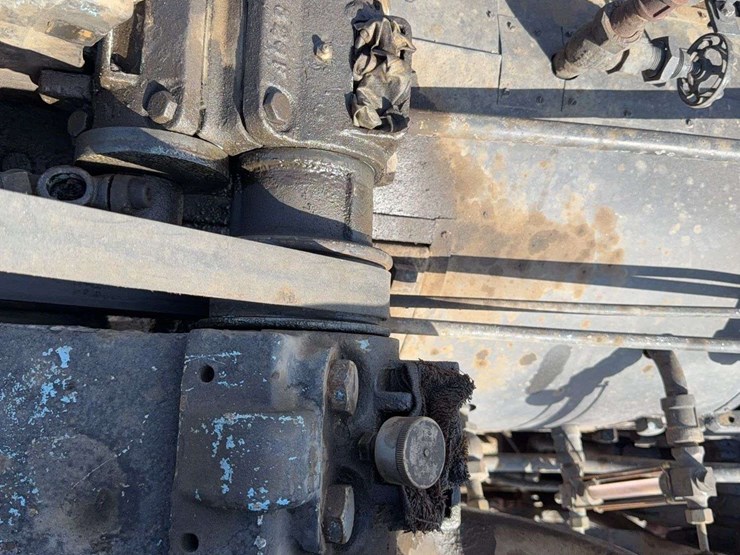 1910-advance-rumely-steam-traction-engine-image-32