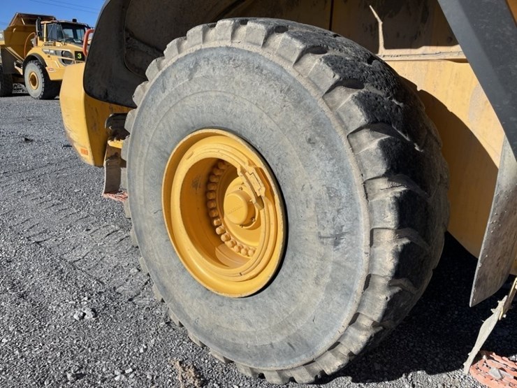 2021-volvo-l220h-image-20