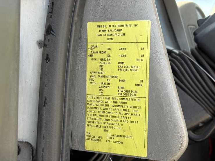 2012-international-workstar-7400-image-23