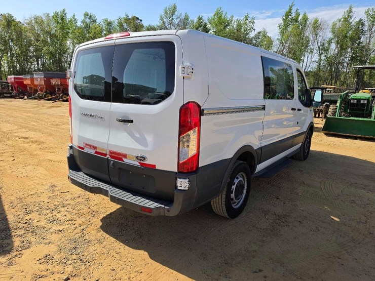 2016-ford-f350-image-3