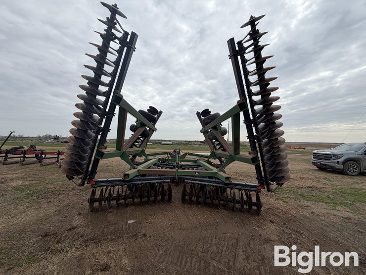 john-deere-630-image-6