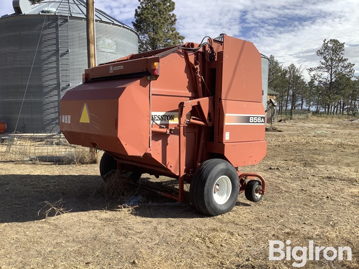 2000-hesston-856a-image-5