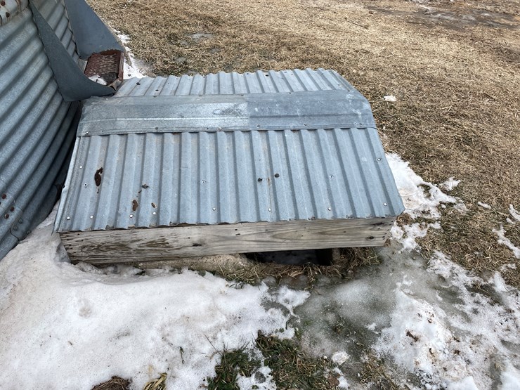 #2377-•-conrad-grain-bin-image-5