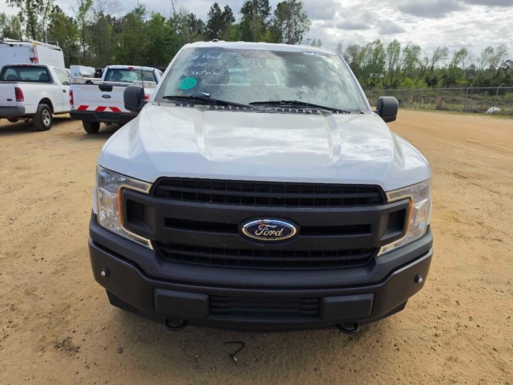 2020-ford-f150-xl-image-5