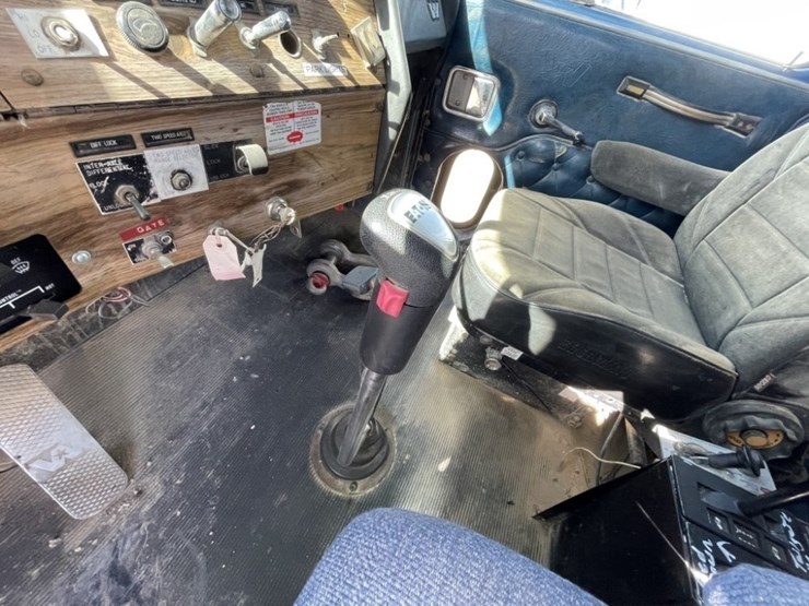 1988-western-star-4900-image-33