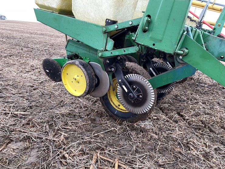 john-deere-7000-image-20