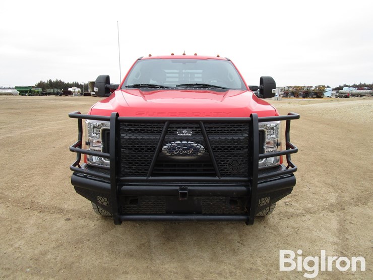 2019-ford-f350-xl-image-2