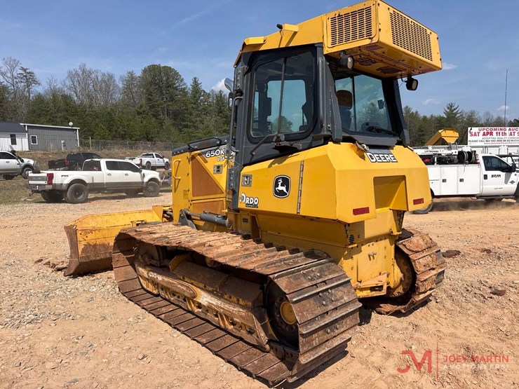 2016-deere-650k-lgp-image-4