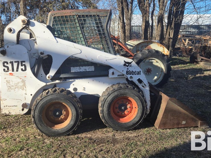 2004-bobcat-s175-image-4