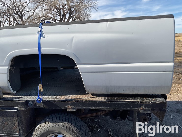 2002-dodge-ram-2500-image-15