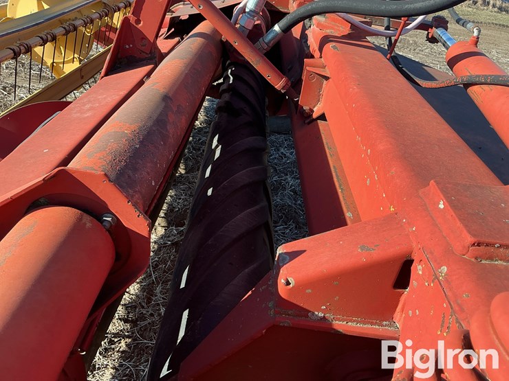 new-holland-116-image-14