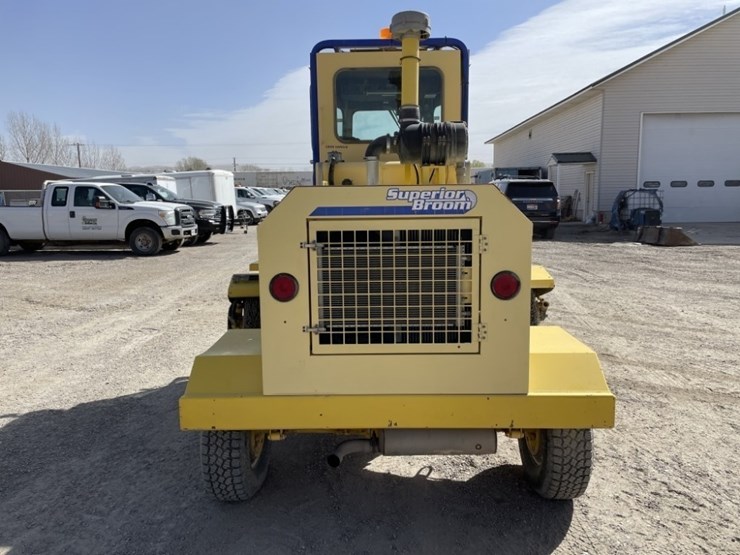 superior-broom-dt80j-image-4