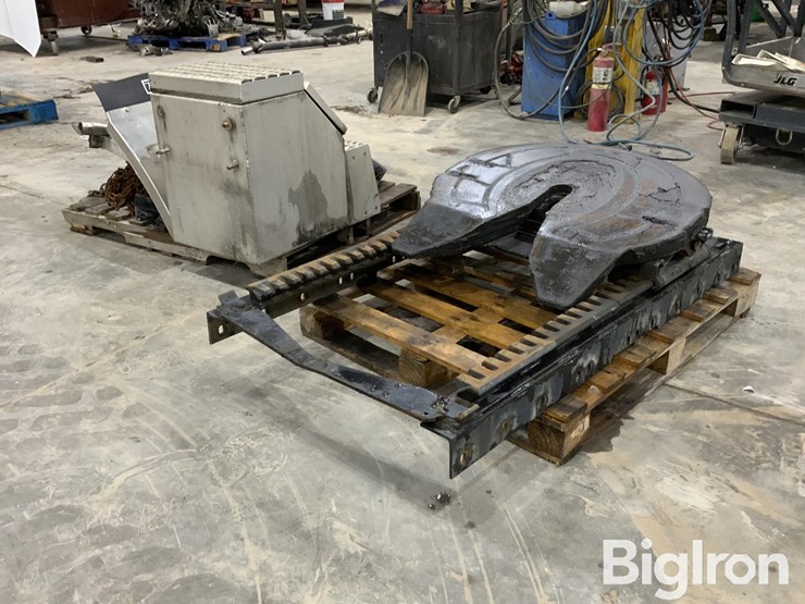 massey-ferguson-730-image-1