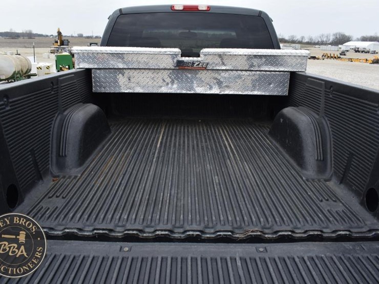 2003-gmc-sierra-1500-slt-image-16