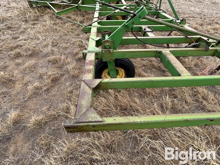 john-deere-610-image-9