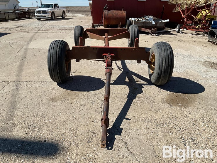 westendorf-773-running-gear-image-2