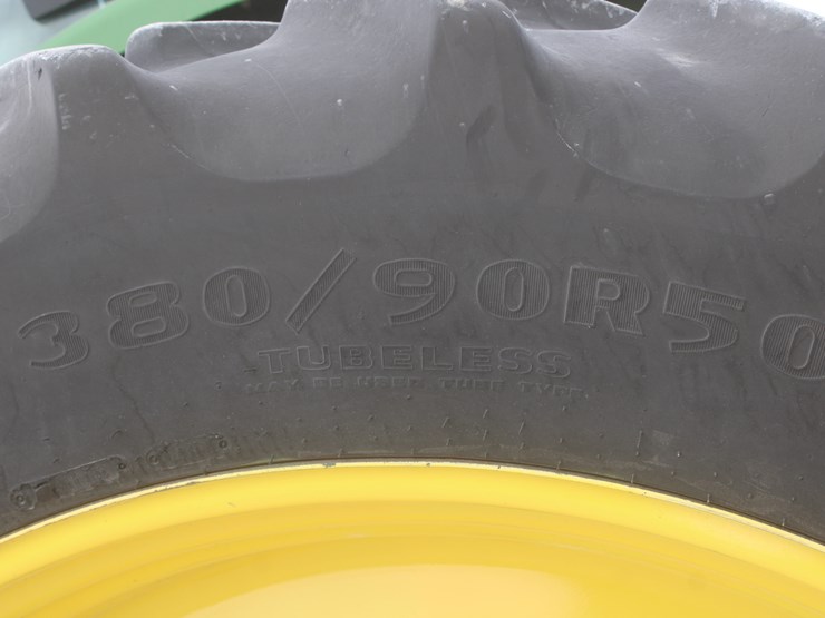 john-deere-8120-image-36