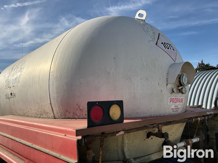 1979-ford-ln800-image-16