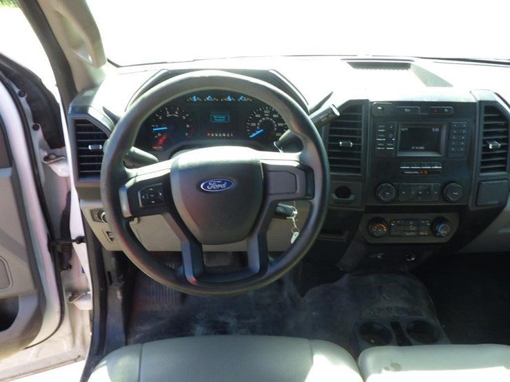 2016-ford-f150-image-7