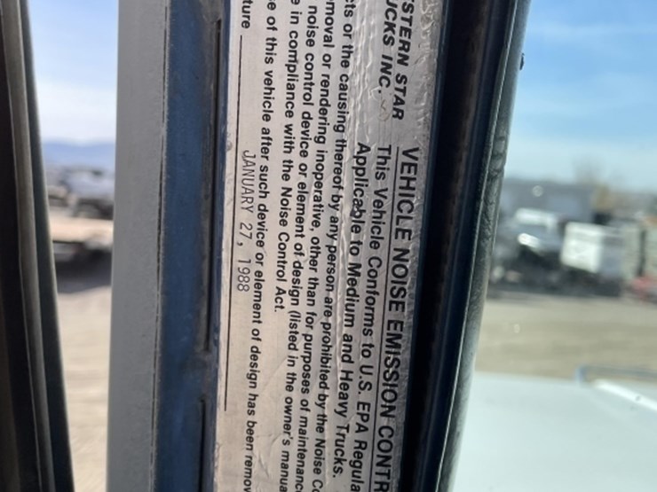 1988-western-star-4900-image-35