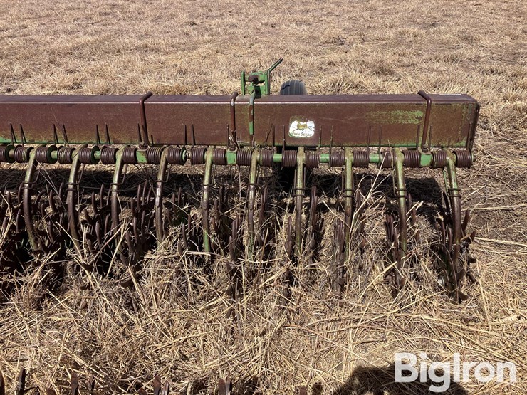 john-deere-400-image-9