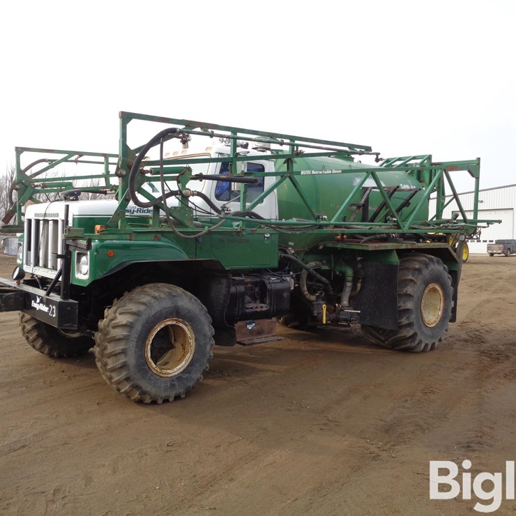 1989 INTERNATIONAL 2554