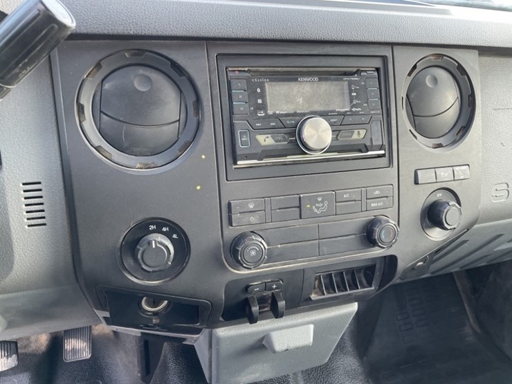 2013-ford-f250-sd-image-18