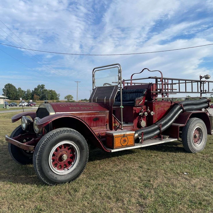 1917 American La France Firetruck