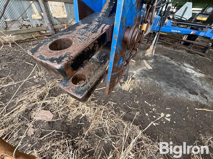 new-holland-195-image-11