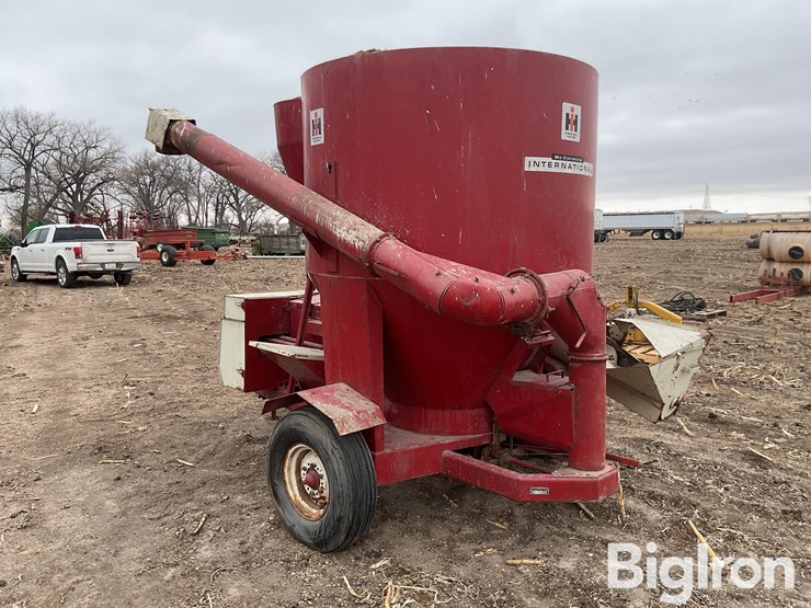 international-850-image-7