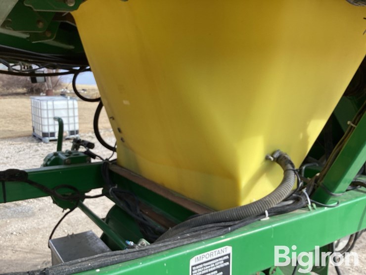 2009-john-deere-1890-image-19