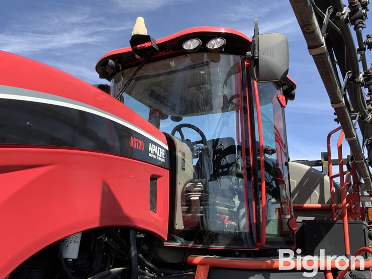 2012-apache-as720-image-16