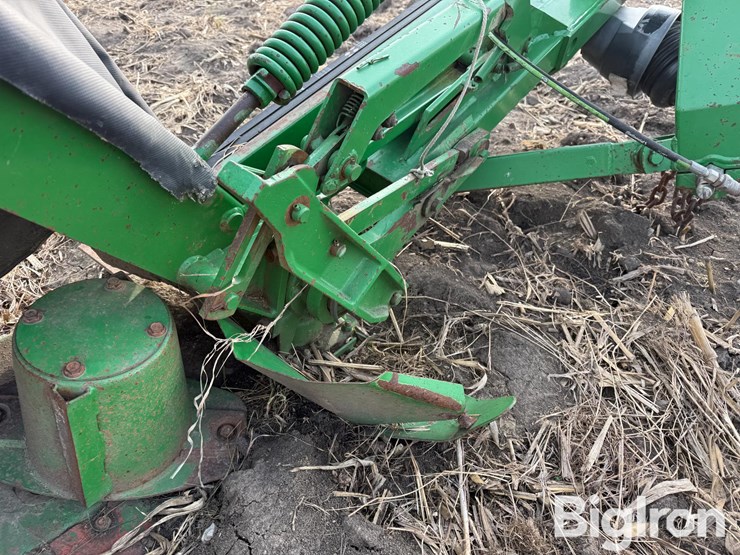 john-deere-275-image-15