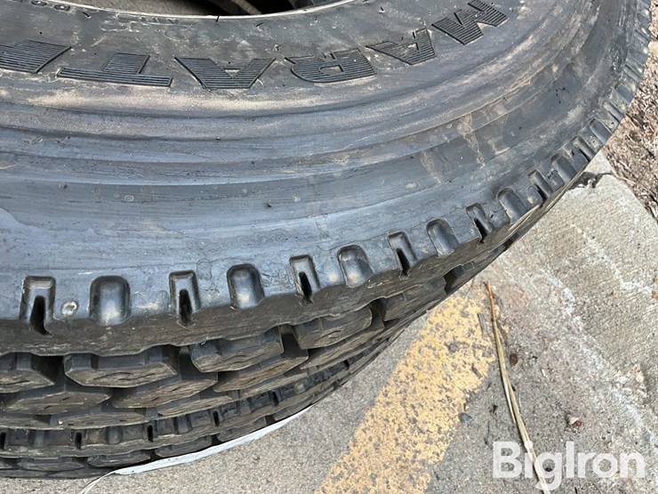 recapped-295/75r22.5-tires-image-11