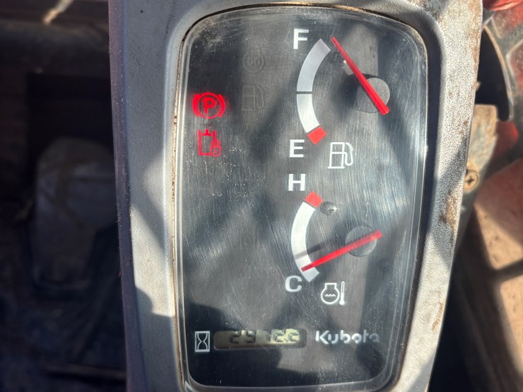 kubota-svl75-image-57