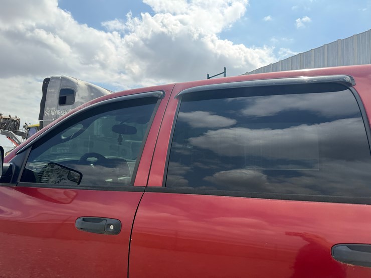 2008-dodge-2500-image-22