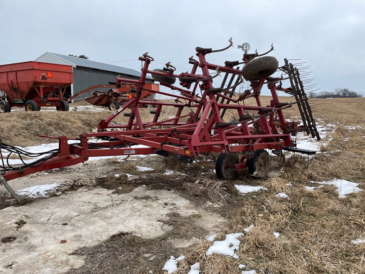 international-4800-image-1