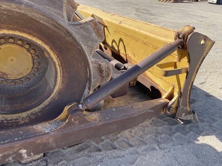 2006-caterpillar-815f-image-14