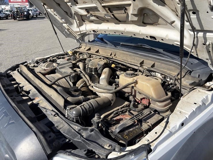 2012-ford-f550-xlt-image-6