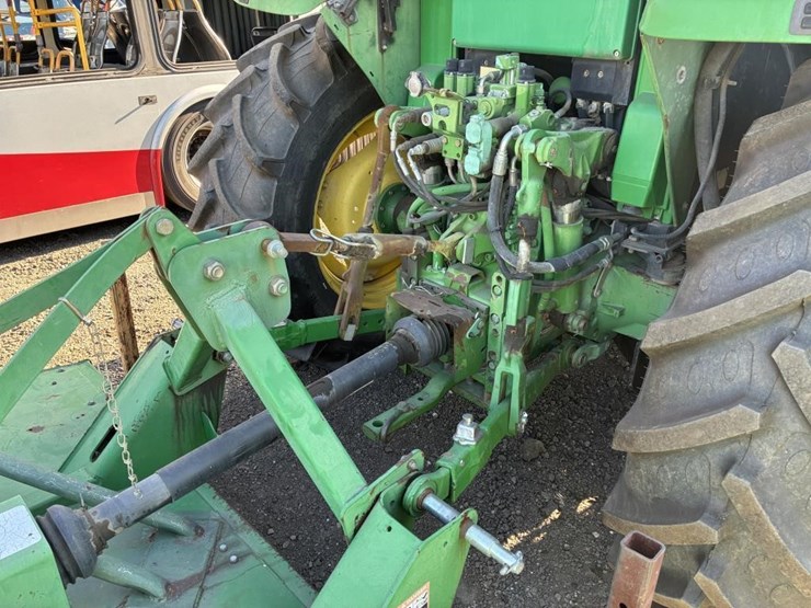 2004-john-deere-6420-image-10