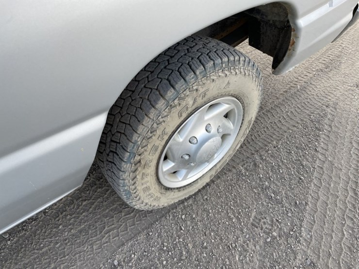 2006-ford-e350-xl-sd-image-10