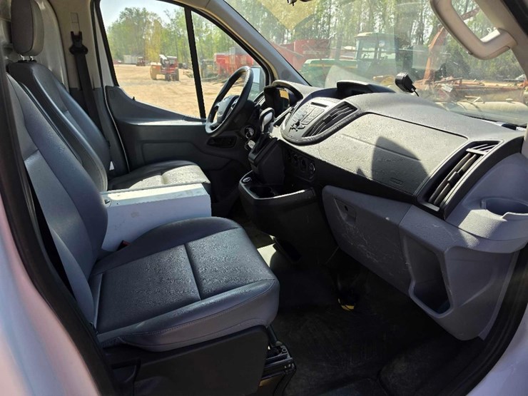 2019-ford-f350-image-14