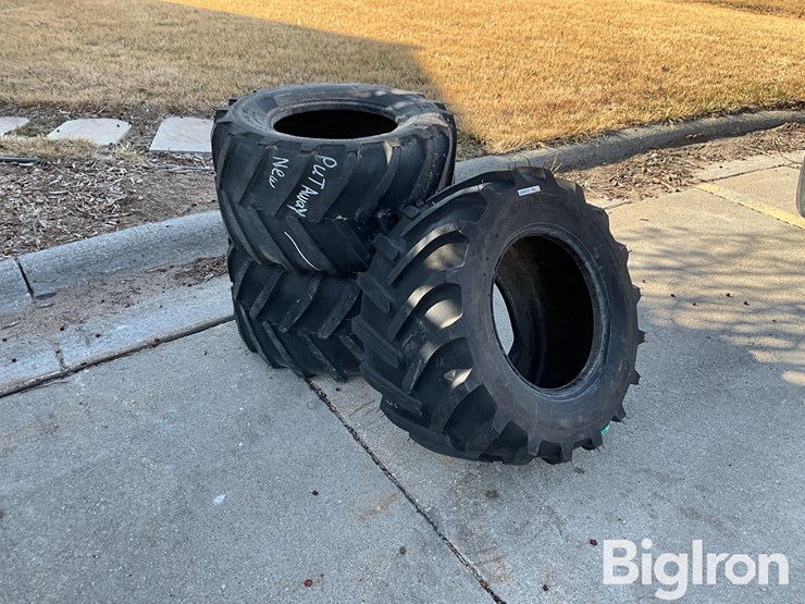 s.t.a-31x15.5-15-nhs-tires-image-3